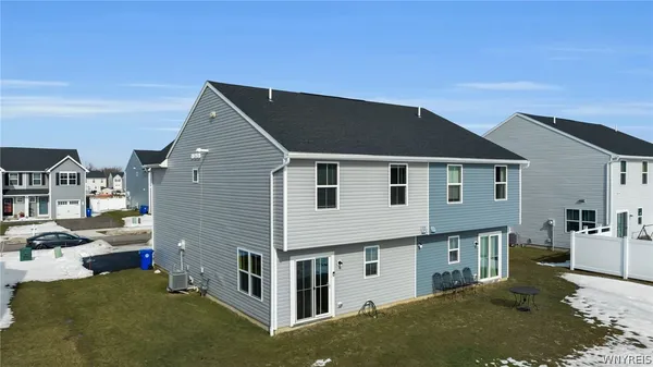 $274,900 | 107 Grant Boulevard, West Seneca, NY 14218