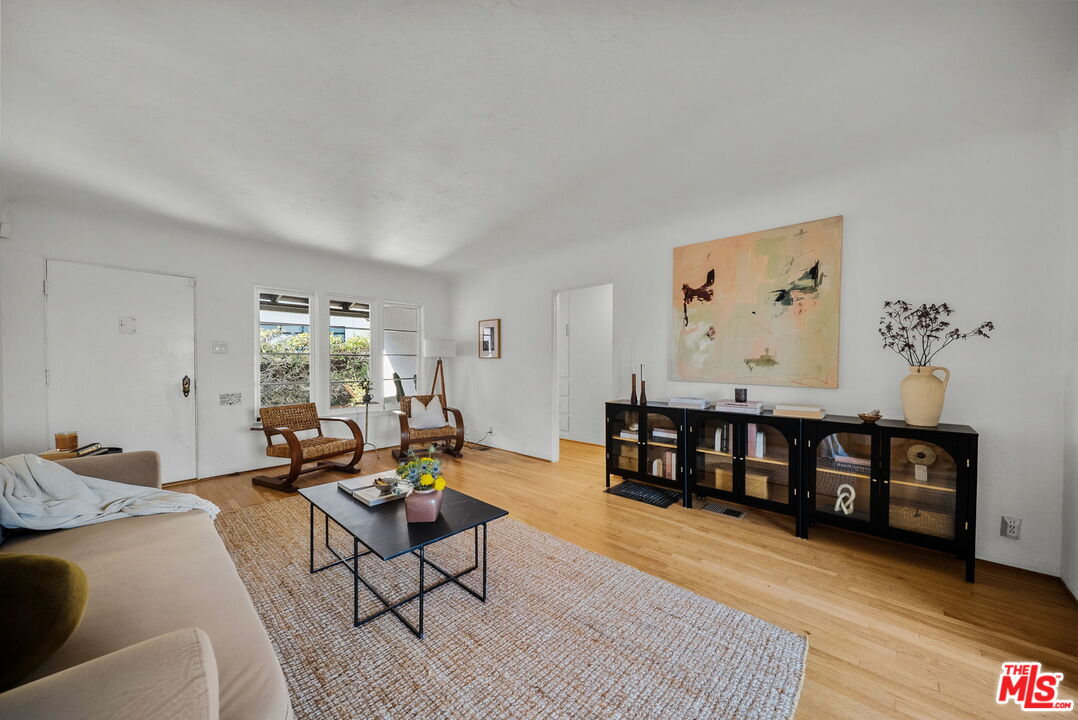 5260 Raber Street Los Angeles, CA 90042 - Photo 6 of 55