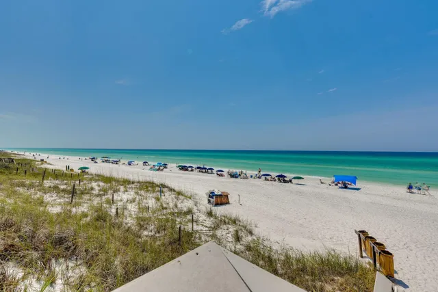 a view of utility room