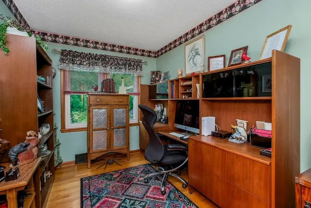 $320,000 | 2124 North 67th Street, Kansas City, KS 66104