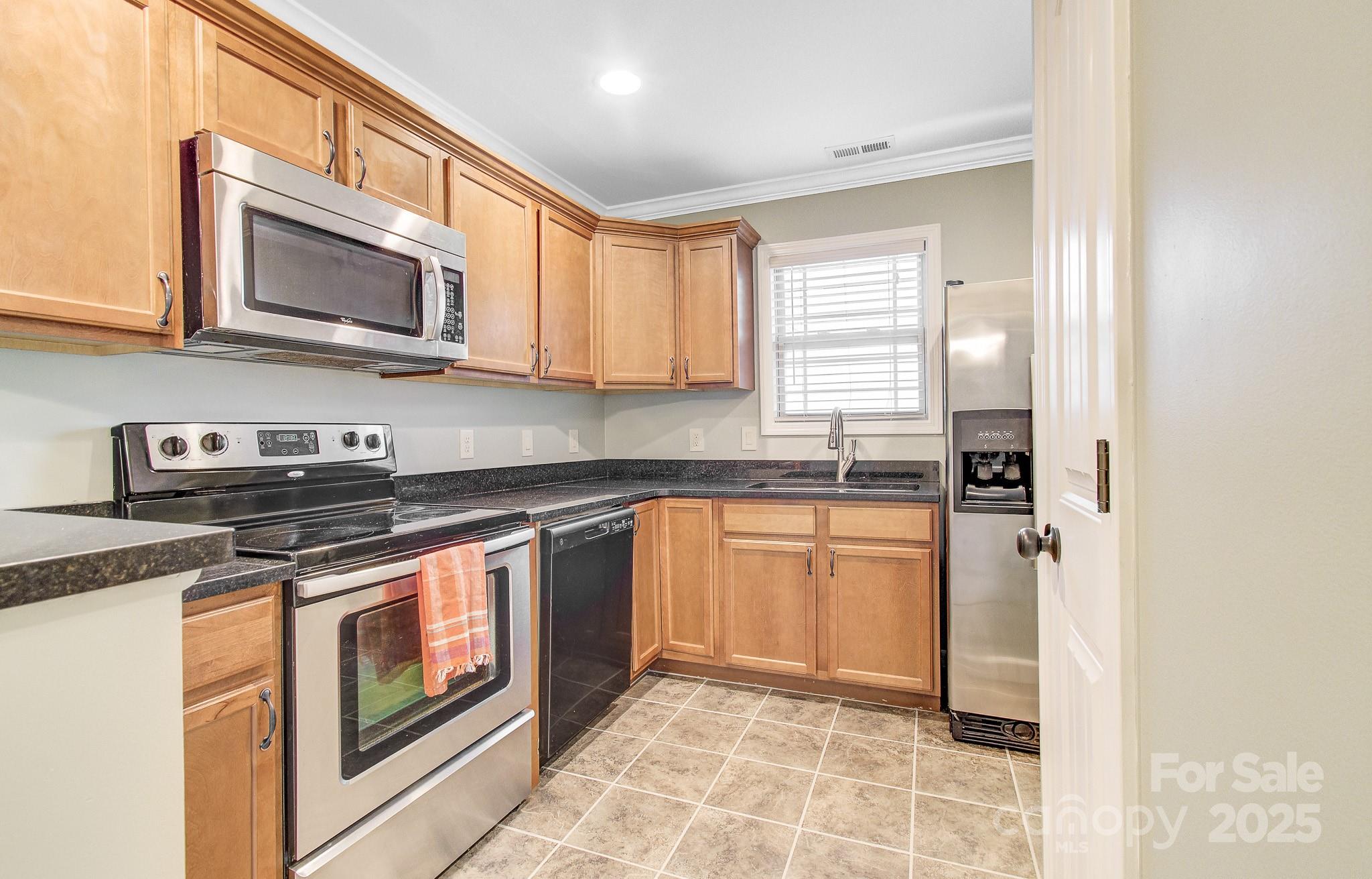 15 Lees Creek Road, Unit K Asheville, NC 28806 - Photo 3 of 22