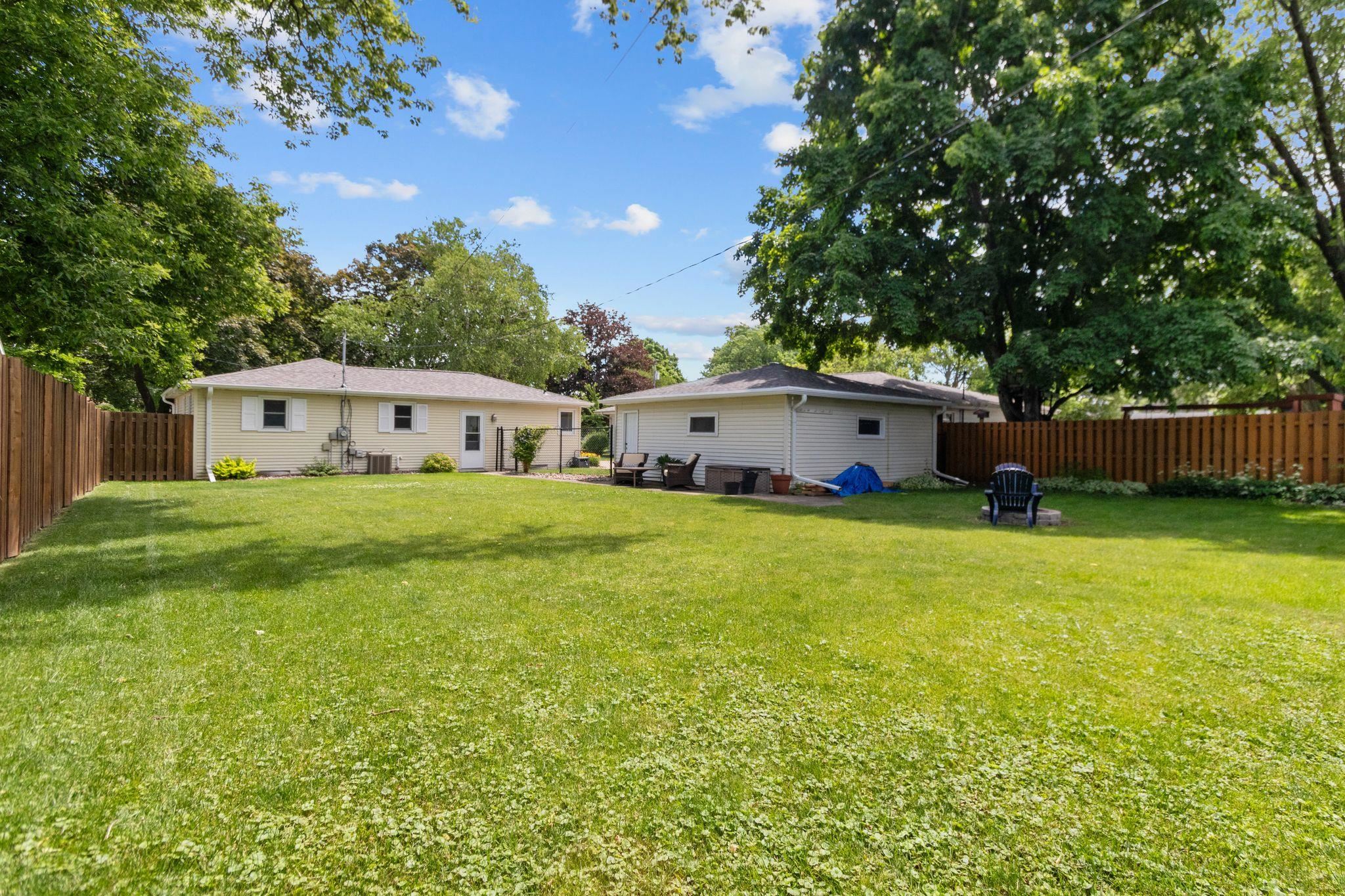 2213 North Bennett Street Appleton, WI 54914 - Photo 31 of 40