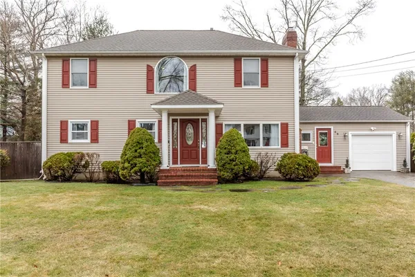 $869,900 | 45 Bayberry Lane, East Greenwich, RI 02818