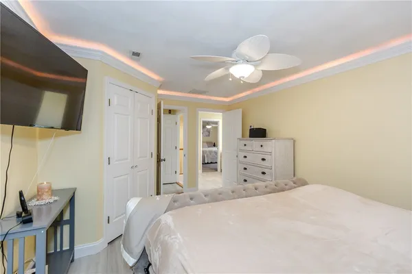 $869,900 | 45 Bayberry Lane, East Greenwich, RI 02818
