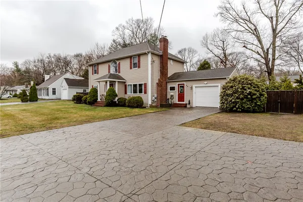 $869,900 | 45 Bayberry Lane, East Greenwich, RI 02818