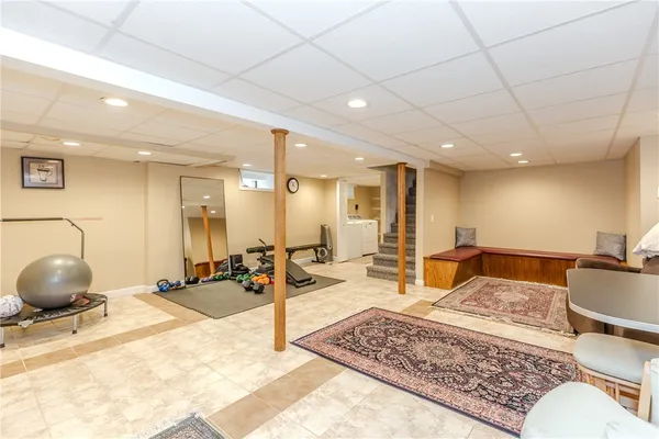 $869,900 | 45 Bayberry Lane, East Greenwich, RI 02818