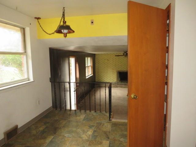 7967 Aber Road Verona, PA 15147 - Photo 20 of 25 Gallery Image 20