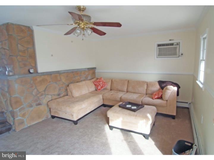 83 Bittersweet Road Levittown, PA 19057 - Photo 8 of 25 Living Room