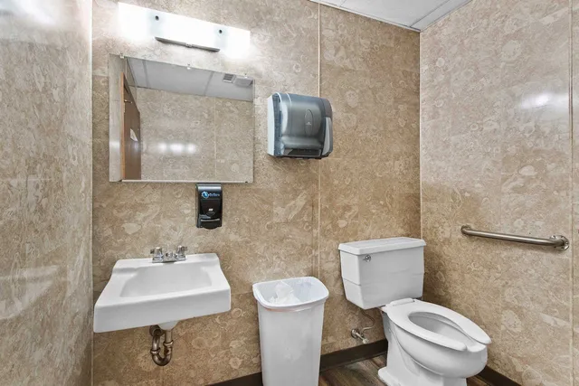 $170,000 | 202 West Lieg Avenue, Shawano, WI 54166