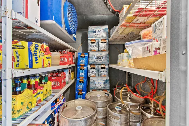 $170,000 | 202 West Lieg Avenue, Shawano, WI 54166