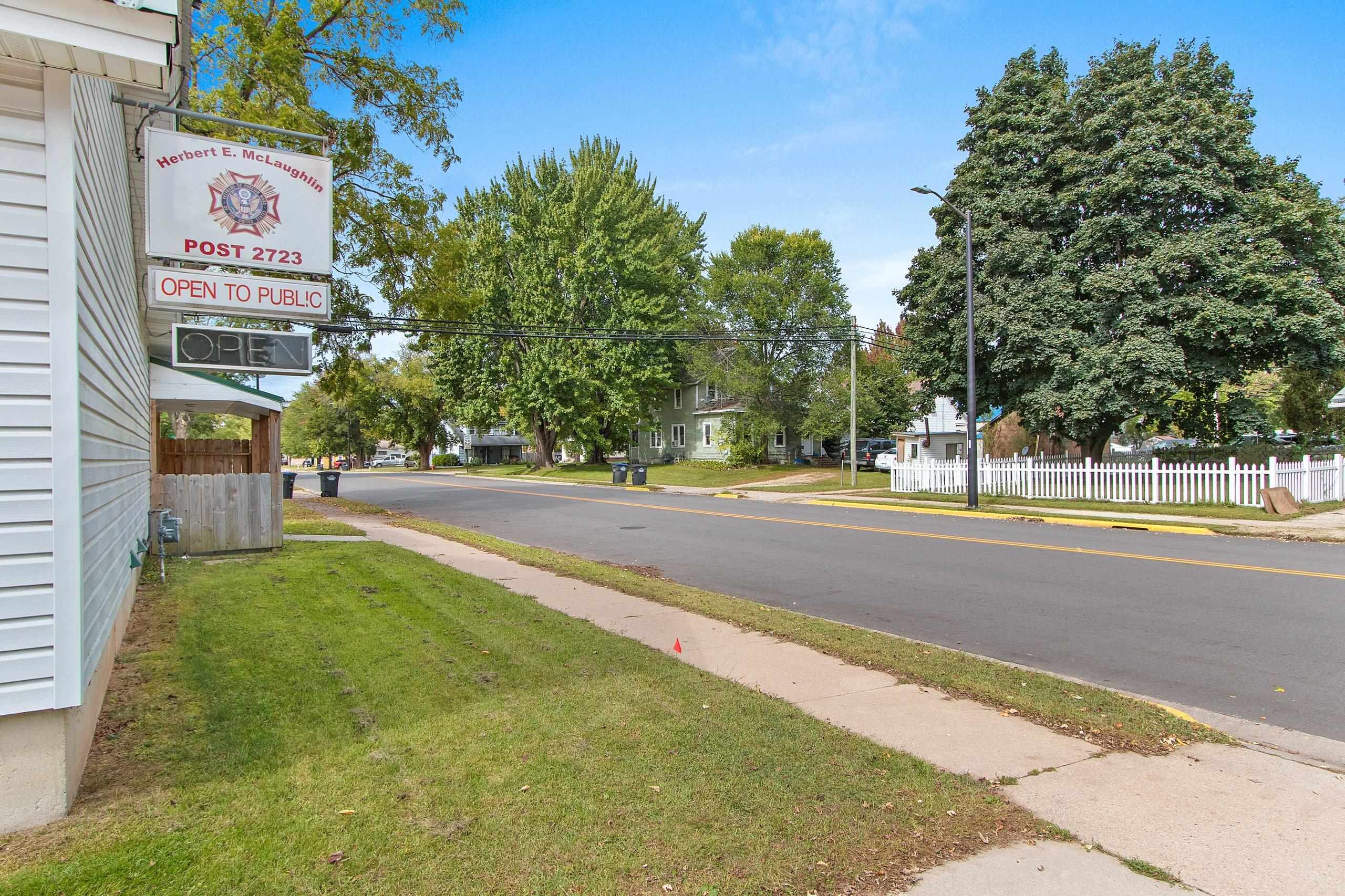 202 West Lieg Avenue Shawano, WI 54166 - Photo 37 of 48