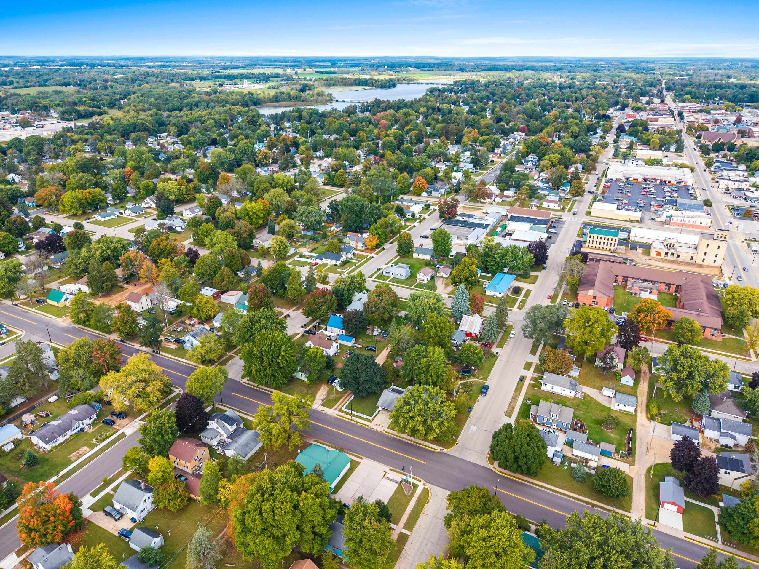 202 West Lieg Avenue Shawano, WI 54166 - Photo 45 of 48