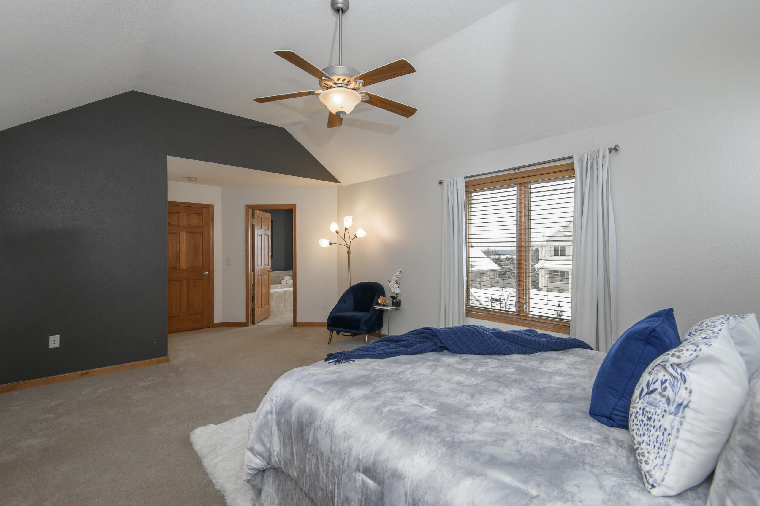 2217 Deer Path Waukesha, WI 53189 - Photo 23 of 54 Primary Bedroom