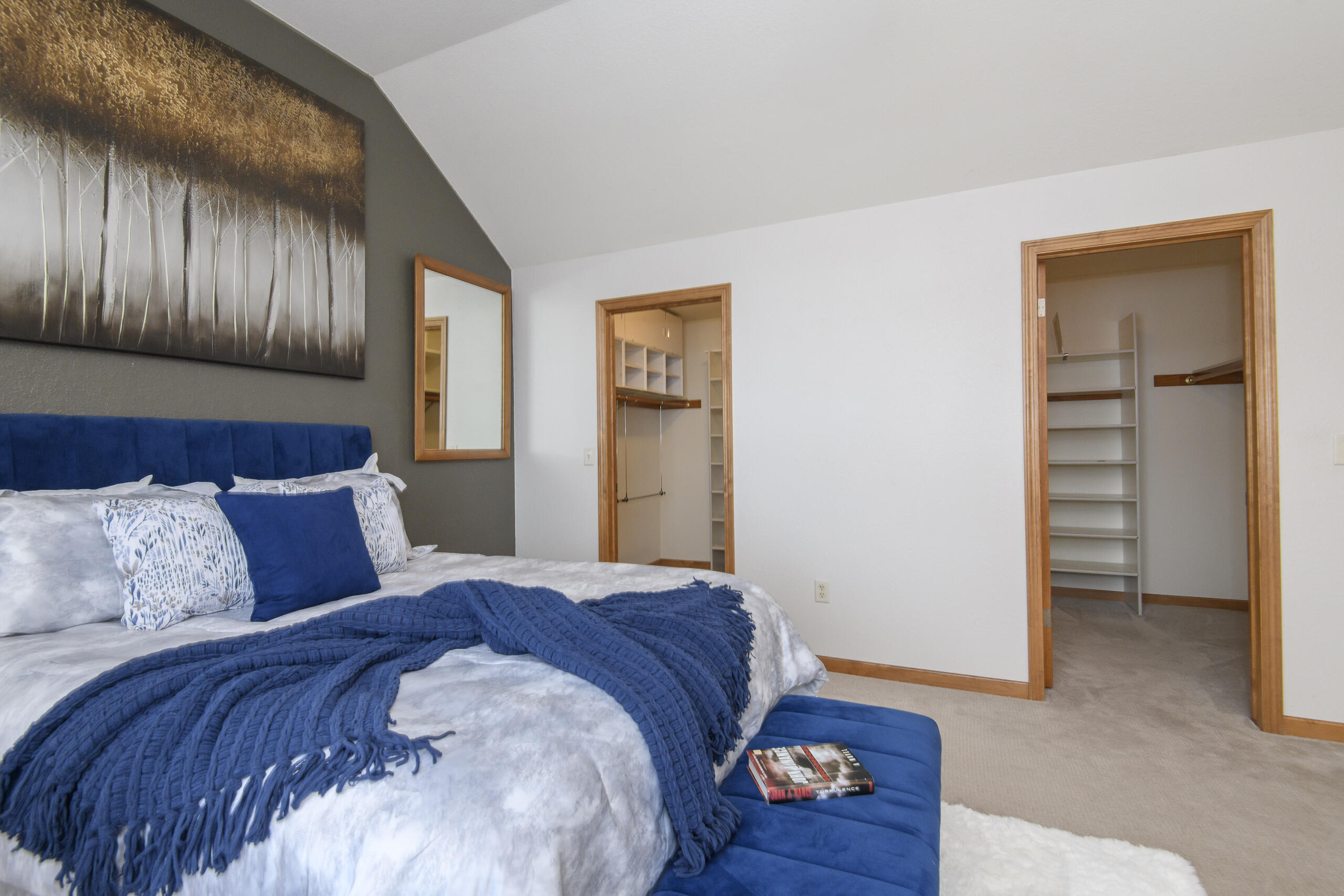 2217 Deer Path Waukesha, WI 53189 - Photo 24 of 54 Primary Bedroom