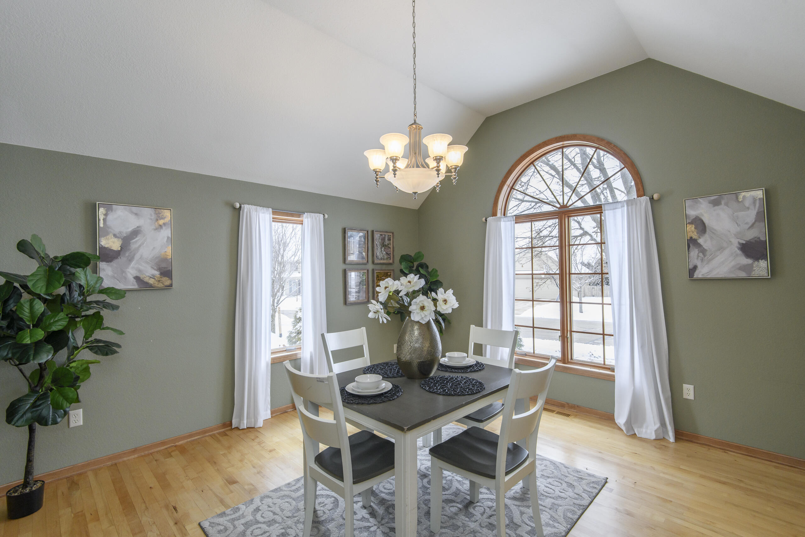 2217 Deer Path Waukesha, WI 53189 - Photo 3 of 54 Formal Dining Room