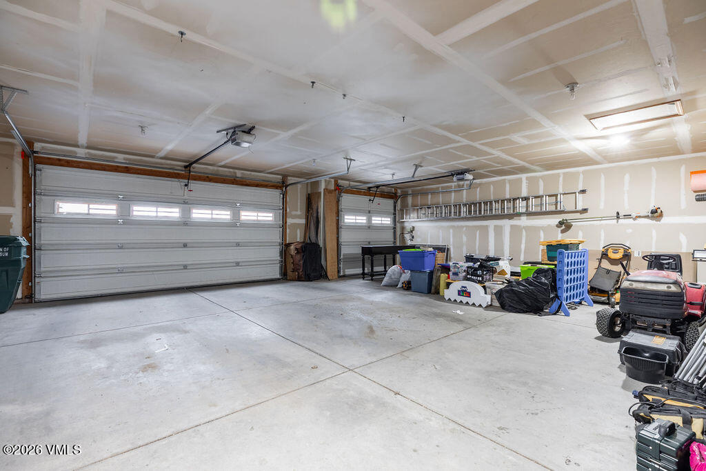 85 Prairie Wind Street Gypsum, CO 81637 - Photo 27 of 36 2604_85_prairie_wind_circle_interior_gar