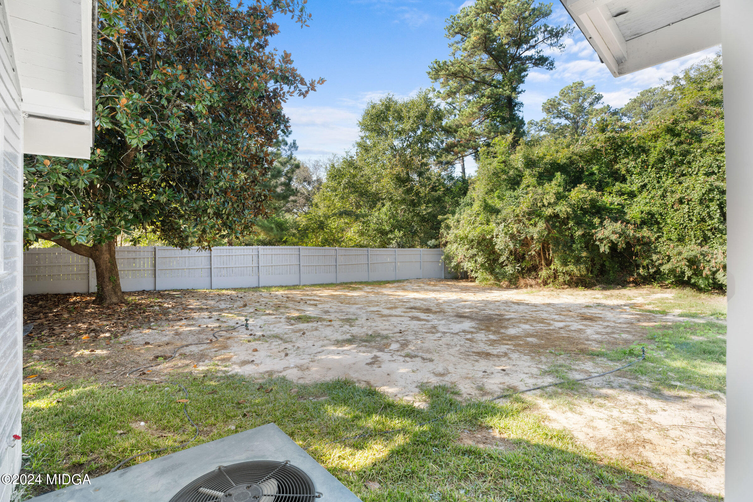4531 Bishop Road Macon, GA 31206 - Photo 28 of 30 28_241007_4531_bishop_rd_macon_0111