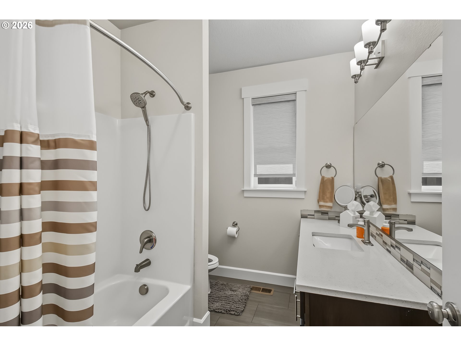 1410 Northeast Cascadia Ridge Drive Estacada, OR 97023 - Photo 14 of 45 Bathroom
