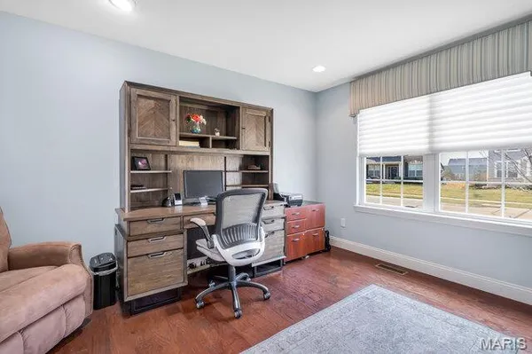 $620,000 | 178 Oakhurst Drive, O'Fallon, MO 63368