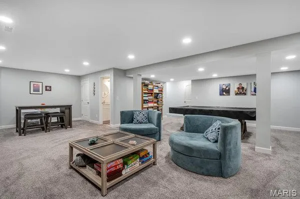 $620,000 | 178 Oakhurst Drive, O'Fallon, MO 63368
