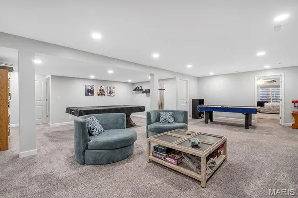 $620,000 | 178 Oakhurst Drive, O'Fallon, MO 63368