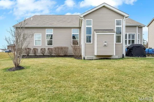 $620,000 | 178 Oakhurst Drive, O'Fallon, MO 63368