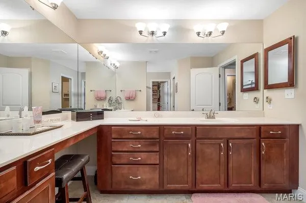 $620,000 | 178 Oakhurst Drive, O'Fallon, MO 63368