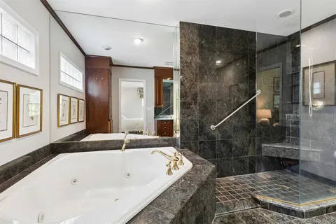 $1,575,000 | 142 Rockaway Avenue, Garden City, NY 11530