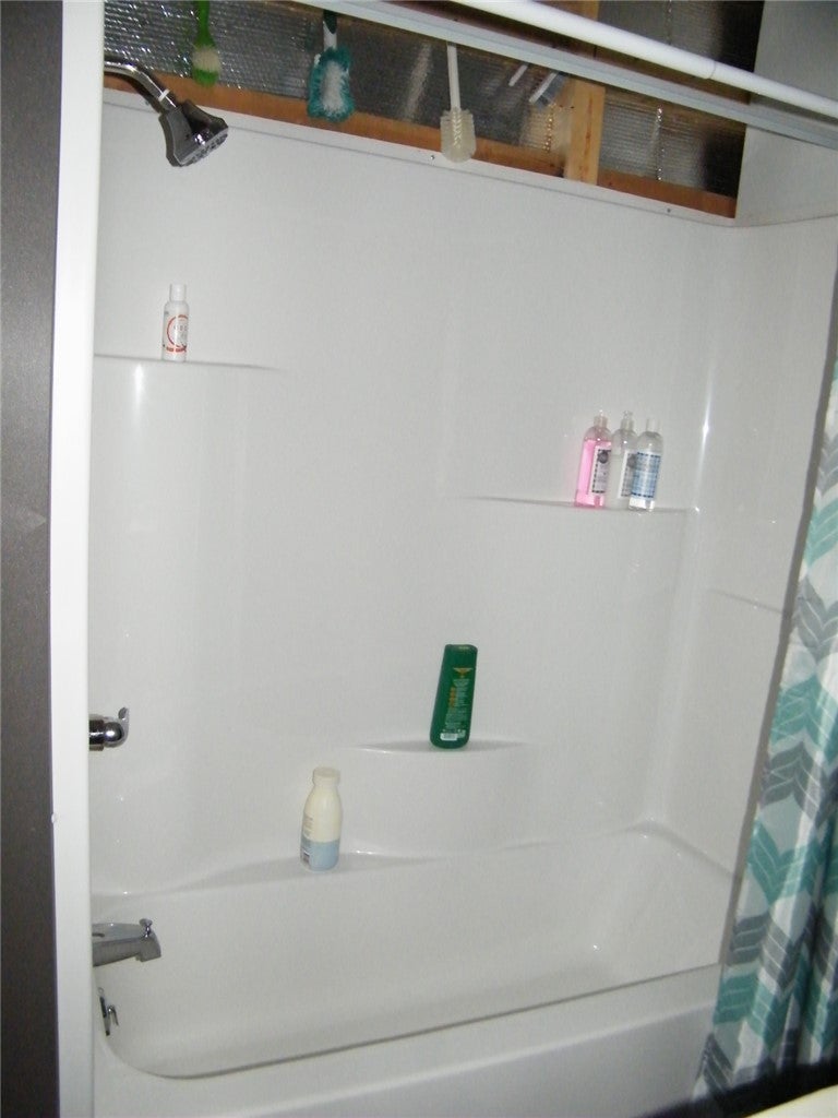 482 Number 4 Road Roundup, MT 59072 - Photo 12 of 21 SHOWER TUB COMBO