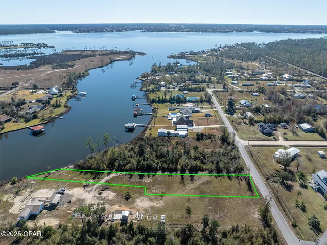 $339,500 | 7210 Bay Crest Road, Panama City, FL 32409