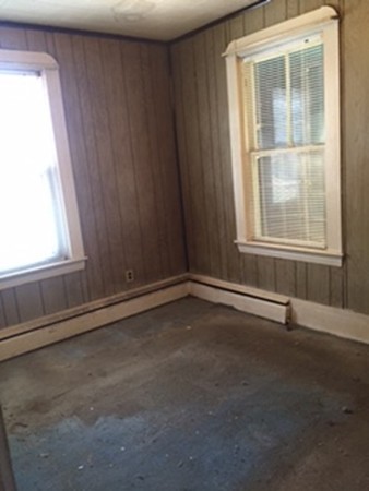 46 Chipaway Road Freetown, MA 02717 - Photo 6 of 16 Gallery Image 6