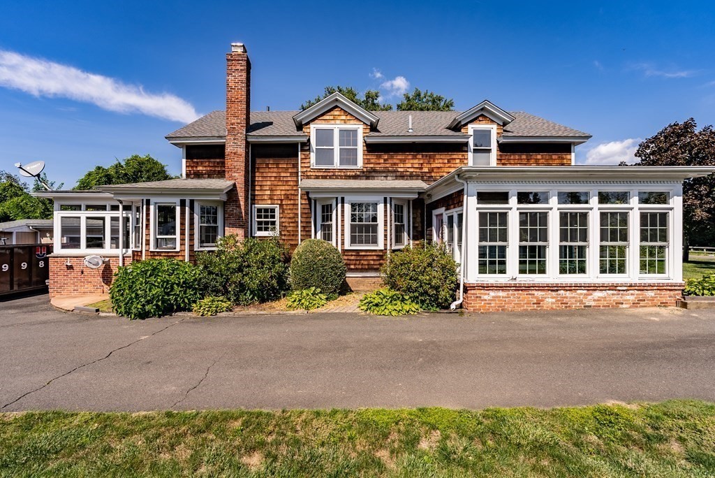 435 River Road Agawam, MA 01001 - Photo 3 of 42 Gallery Image 3