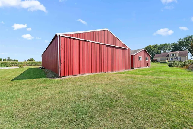 $599,900 | W346 County Road P, Randolph, WI 53956