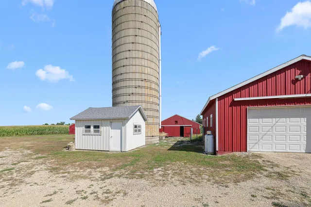 $599,900 | W346 County Road P, Randolph, WI 53956