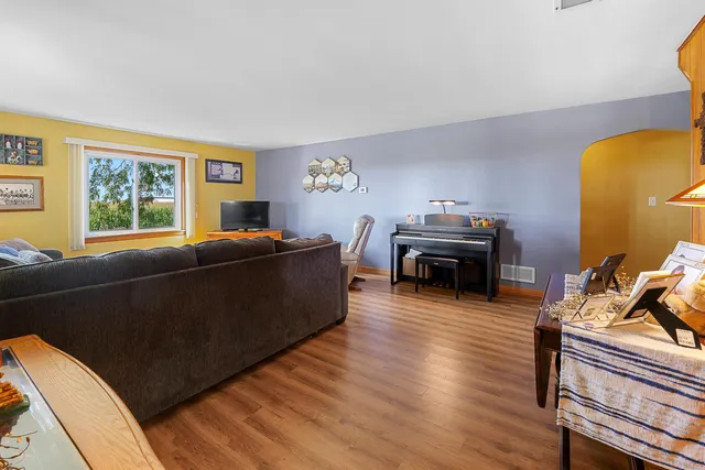 $599,900 | W346 County Road P, Randolph, WI 53956