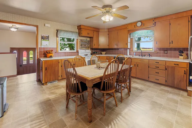 $599,900 | W346 County Road P, Randolph, WI 53956