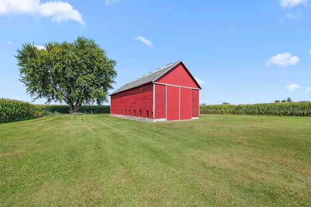 $599,900 | W346 County Road P, Randolph, WI 53956