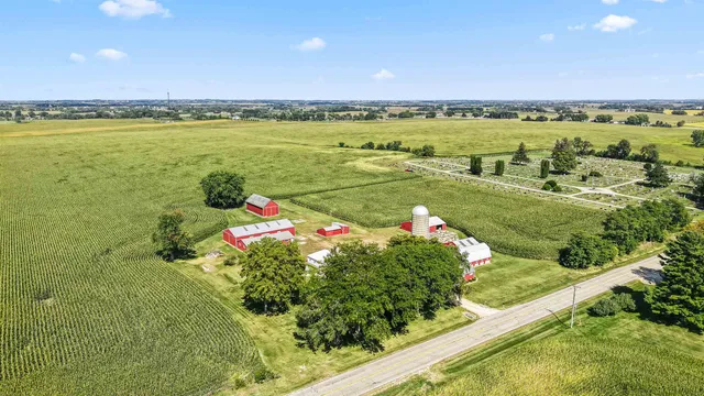 $599,900 | W346 County Road P, Randolph, WI 53956