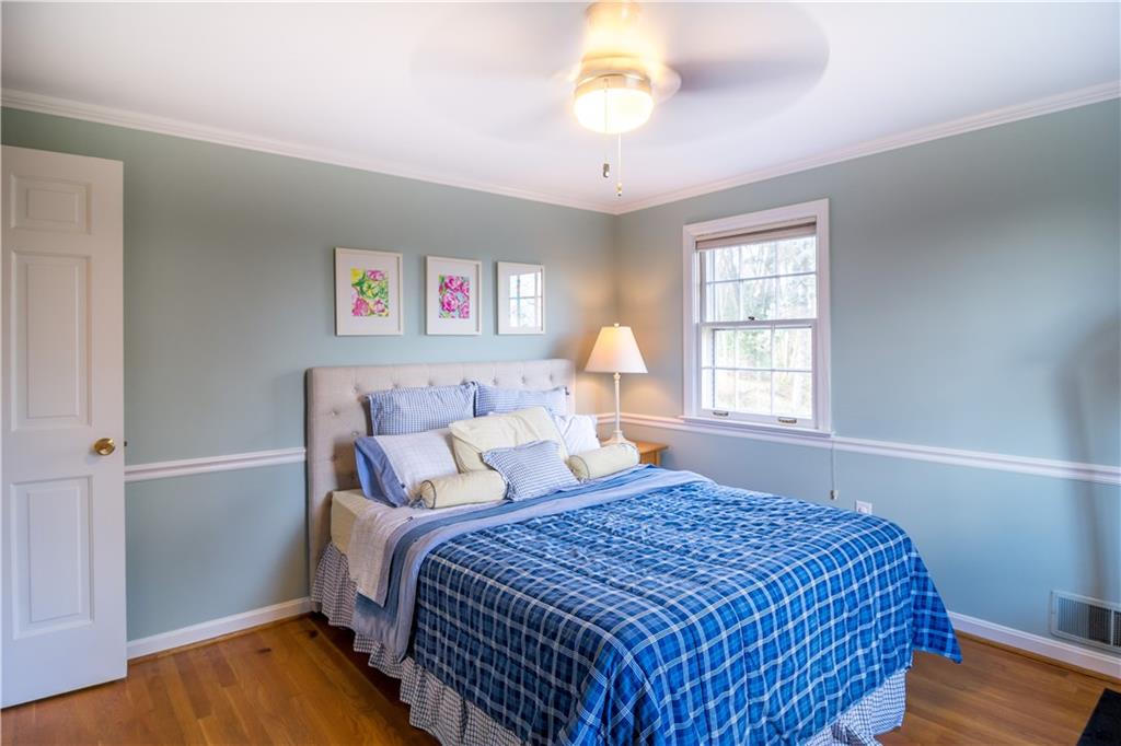2332 Mill Grove Road Pittsburgh, PA 15241 - Photo 12 of 25 Another generously sized bedroom!