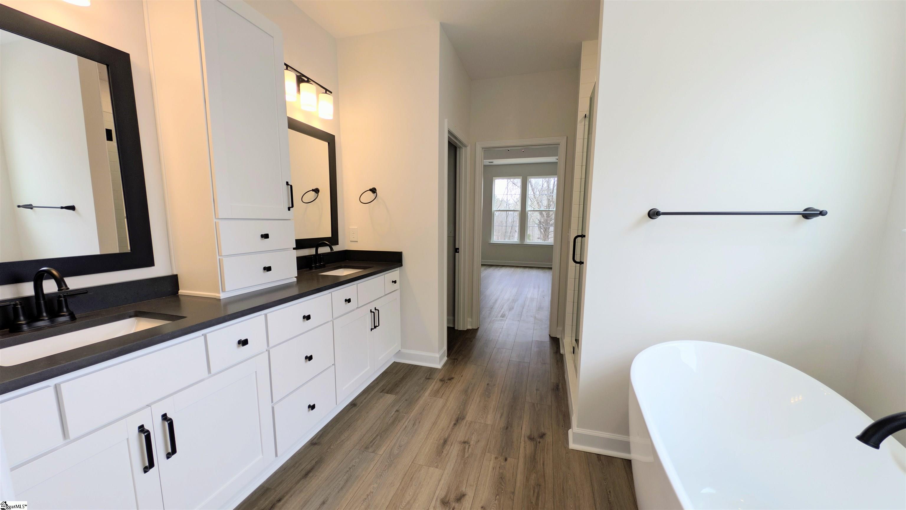 1112 Manse Jolly Road Anderson, SC 29621 - Photo 3 of 10