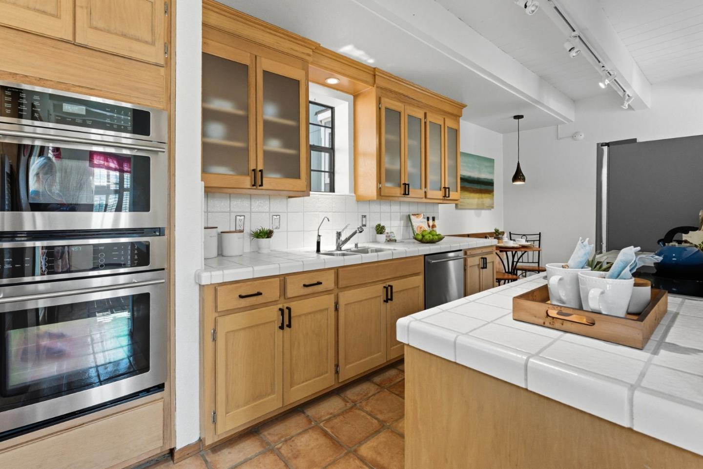 600 Nicasio Way Soquel, CA 95073 - Photo 13 of 47 a kitchen with a stove and a microwave