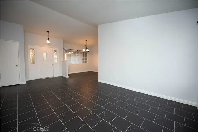 $2,600 | 11875 Morning Star Road, Apple Valley, CA 92308