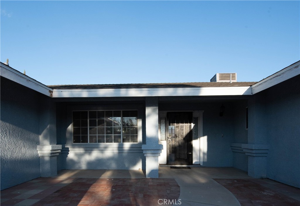 11875 Morning Star Road Apple Valley, CA 92308 - Photo 2 of 25