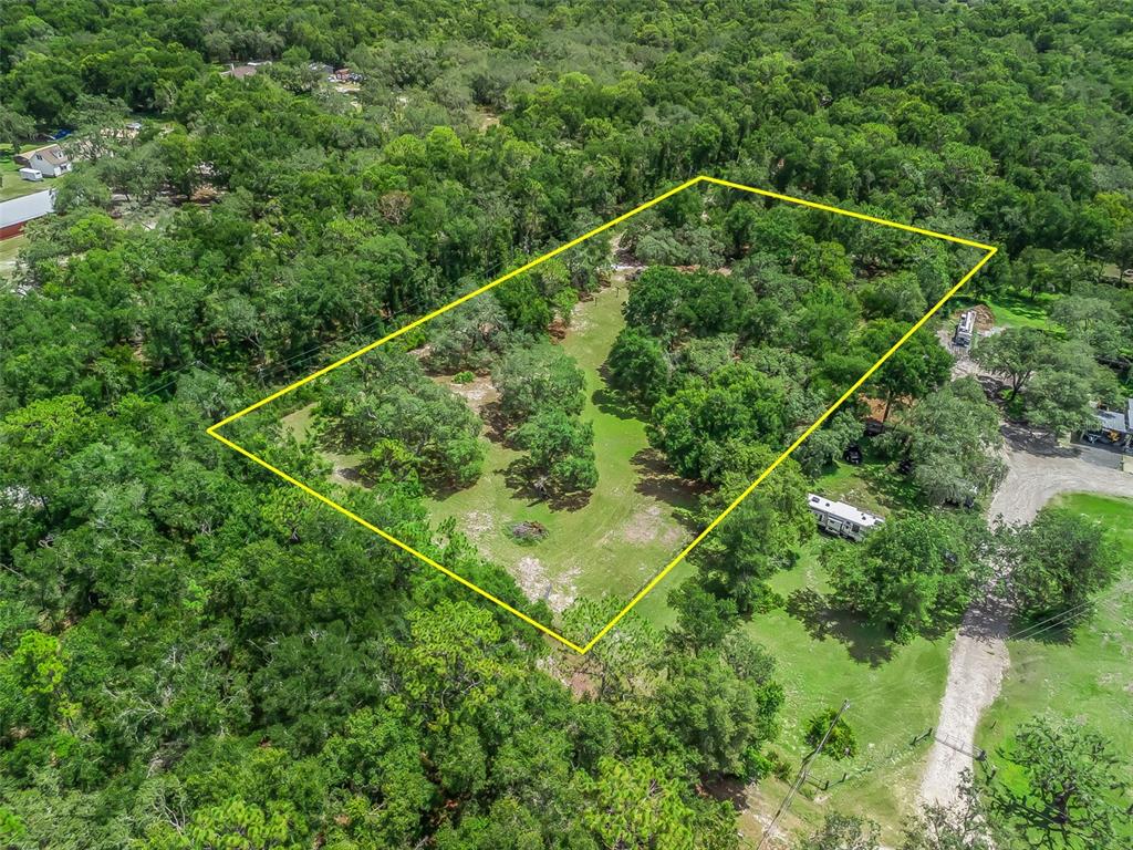 11765 Southwest 47 Drive Webster, FL 33597 - Photo 27 of 32