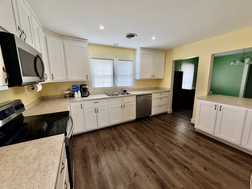 4786 Pipers Gap Road Galax, VA 24333 - Photo 12 of 26 Gallery Image 12