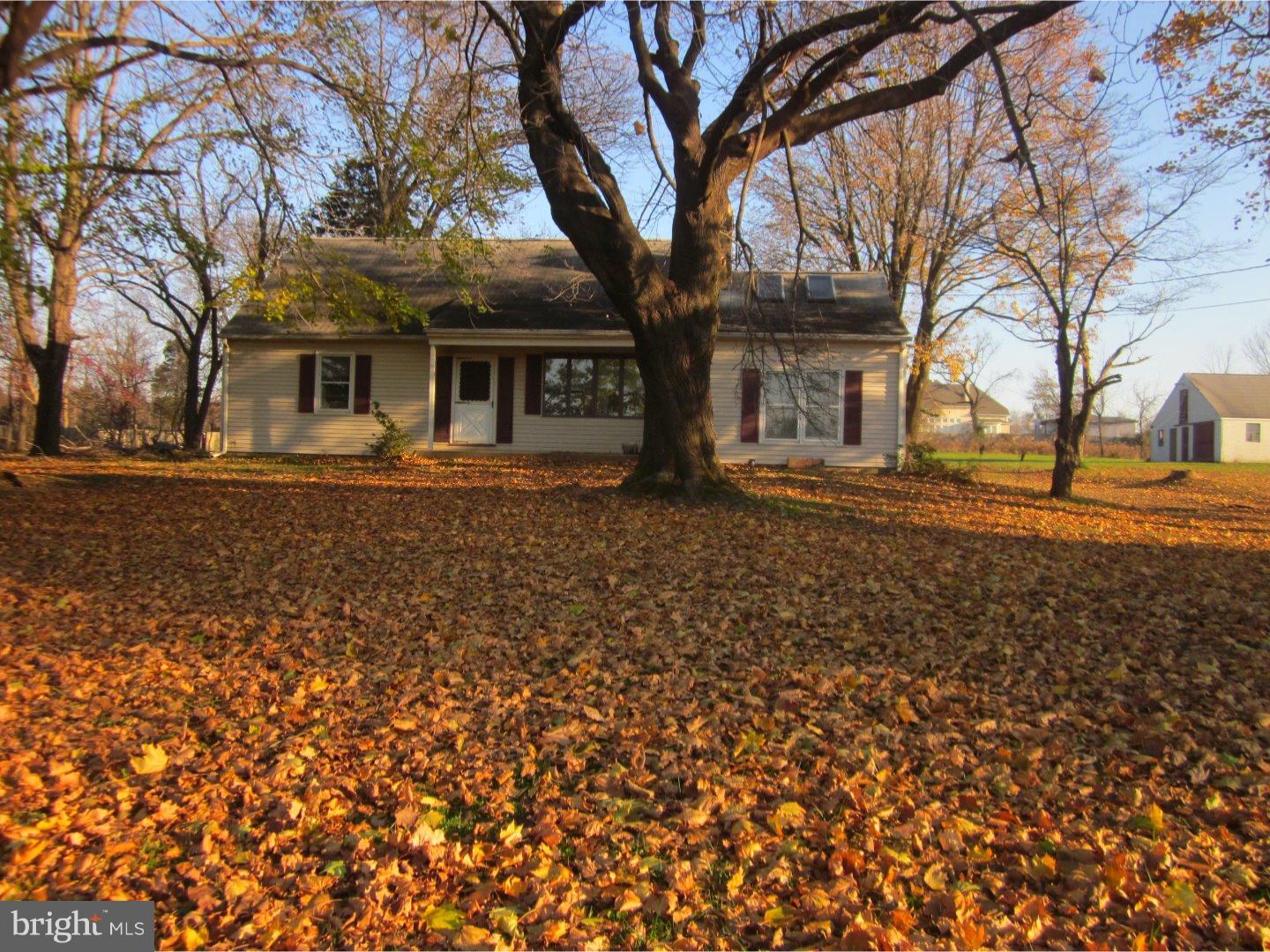 788 Swamp Road Newtown, PA 18940 - Photo 1 of 19