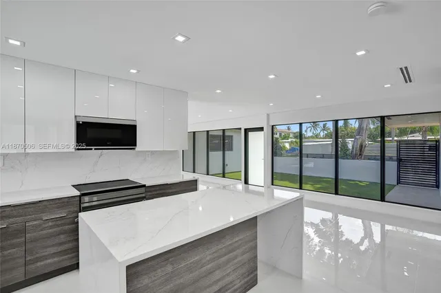 $12,900 | 1931 Northeast 186th Drive, North Miami Beach, FL 33179