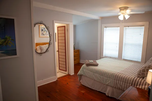 $3,000 | 419 43rd Street, West Palm Beach, FL 33407