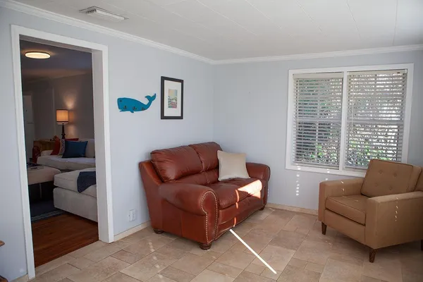 $3,000 | 419 43rd Street, West Palm Beach, FL 33407