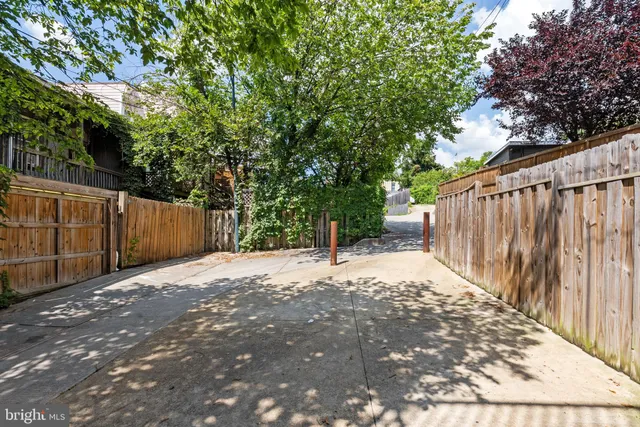 $665,000 | 781 Columbia Road Northwest, Unit 1, Washington, DC 20001